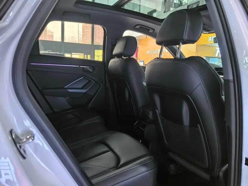 Audi Q3 2024 40 TFSI Fashion Dynamic Model — миниатюра 19