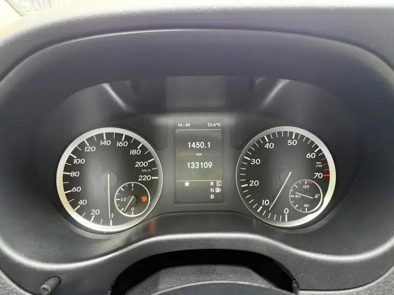 Vito 2018 2.0T Elite Edition 7-seater (National V Emission Standard) — миниатюра 20
