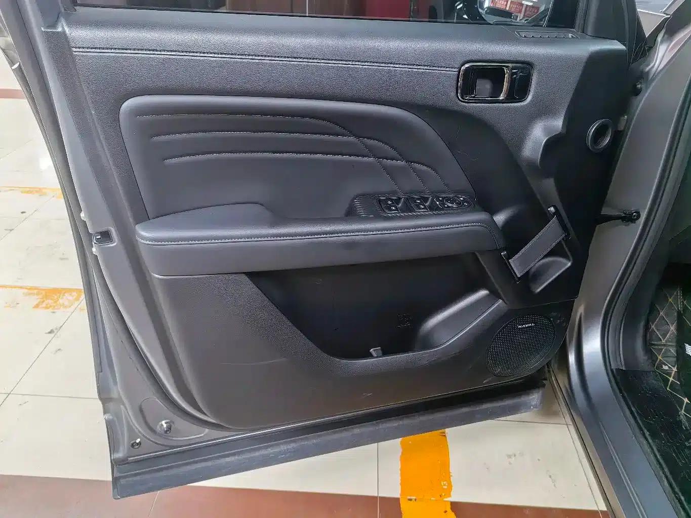 Haval Raptor 2025 Fuel-Powered 2.0T 4WD Pro — миниатюра 5