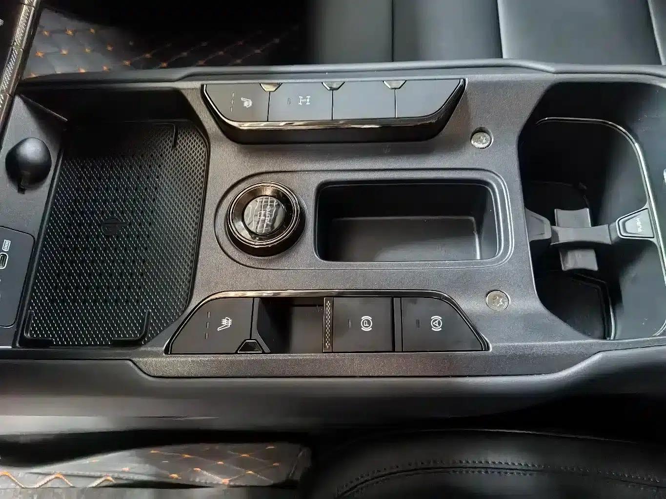 Haval Raptor 2025 Fuel-Powered 2.0T 4WD Pro — миниатюра 6