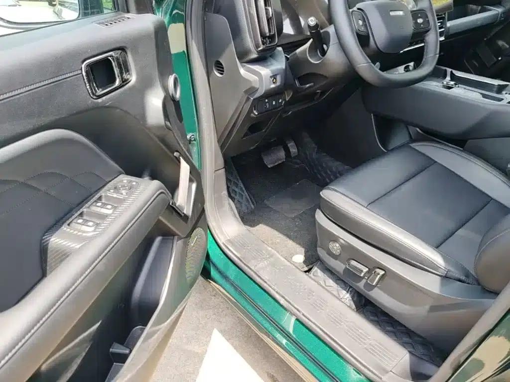 Haval Raptor 2025 Fuel-Powered 2.0T 4WD Ultra — миниатюра 16