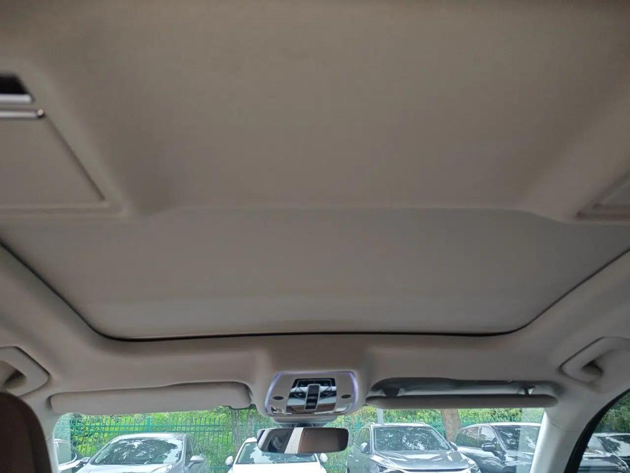 Audi A8 2021 A8L 50 TFSI quattro Comfort Model — миниатюра 18