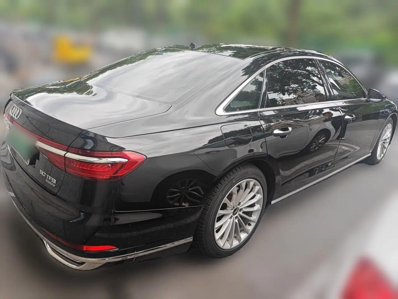 Audi A8 2021 A8L 50 TFSI quattro Comfort Model — миниатюра 6