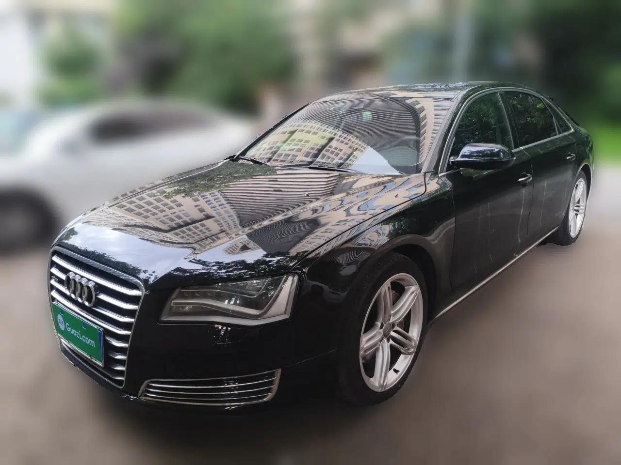 Audi A8 2012 A8L 45 TFSI quattro Comfort model — миниатюра 1