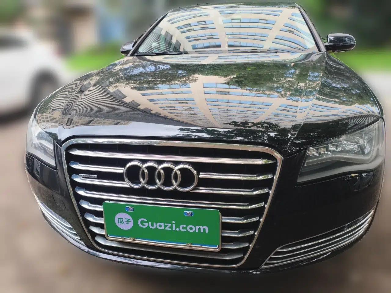 Audi A8 2012 A8L 45 TFSI quattro Comfort model — миниатюра 2