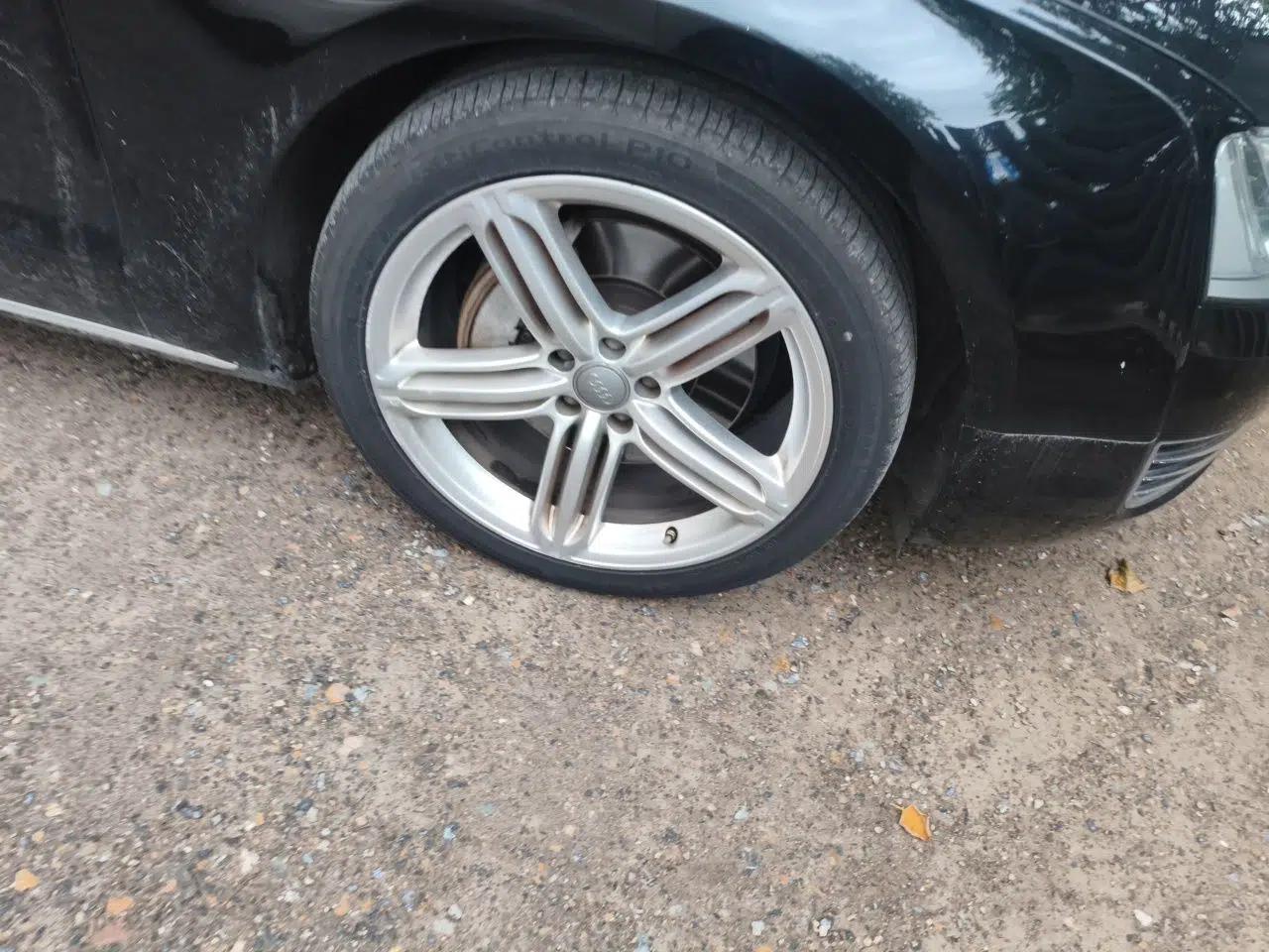 Audi A8 2012 A8L 45 TFSI quattro Comfort model — миниатюра 8
