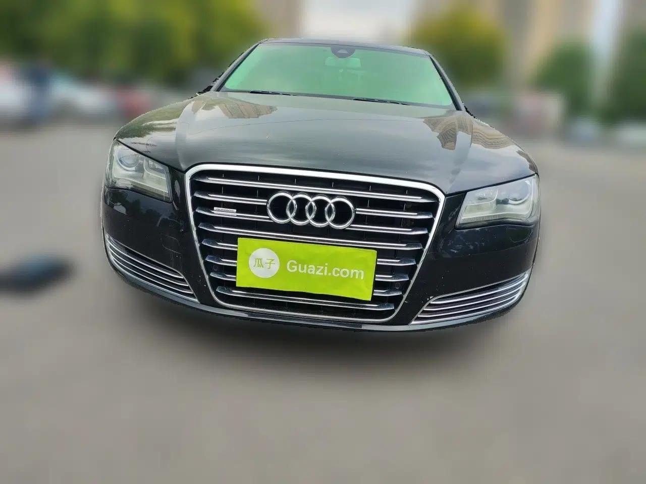 Audi A8 2012 A8L 45 TFSI quattro Comfort model — миниатюра 2