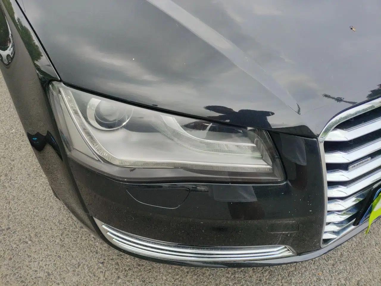 Audi A8 2012 A8L 45 TFSI quattro Comfort model — миниатюра 7