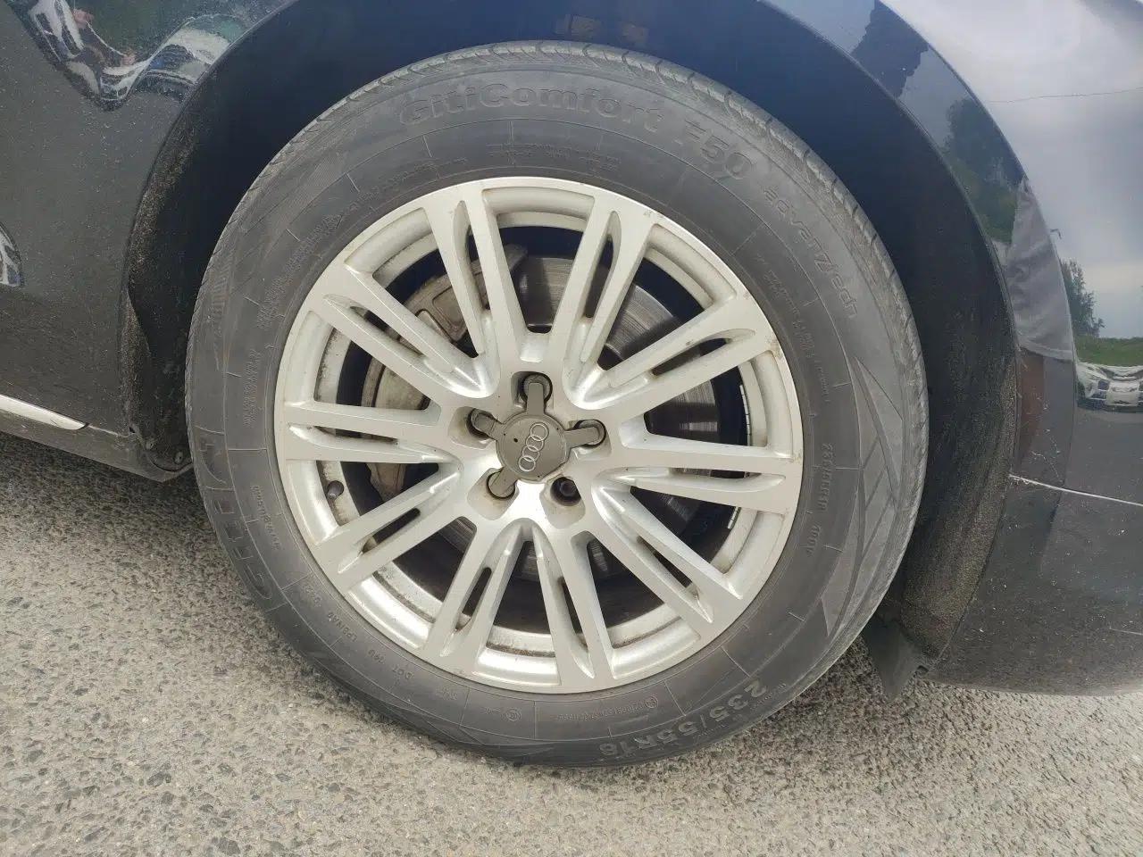 Audi A8 2012 A8L 45 TFSI quattro Comfort model — миниатюра 8