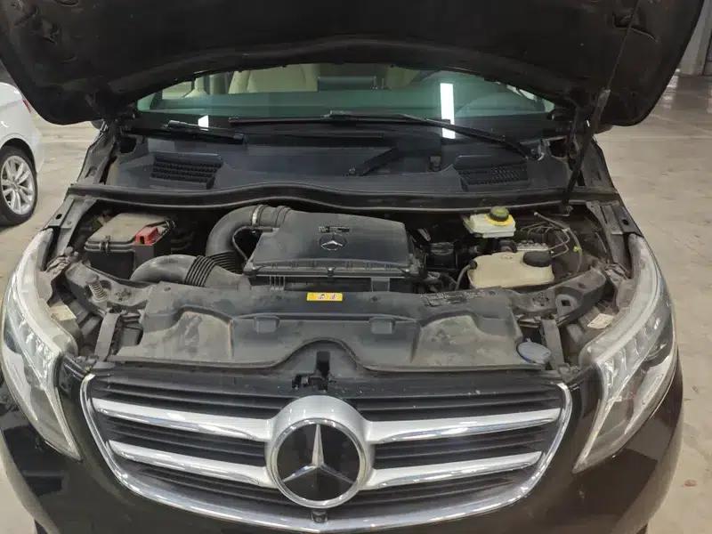 Mercedes-Benz V-Class 2018 V 260 L Premium Extended Edition (China VI Emission Standard) — миниатюра 5
