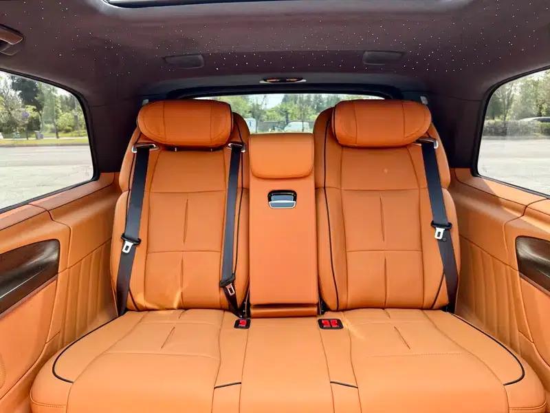 Mercedes-Benz V-Class 2022 V 260 L Long Wheelbase Premium Edition — миниатюра 16
