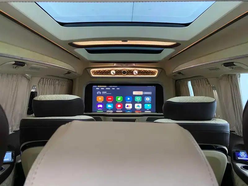 Mercedes-Benz V-Class 2018 V 260 L Premium Extended Edition (China VI Emission Standard) — миниатюра 11