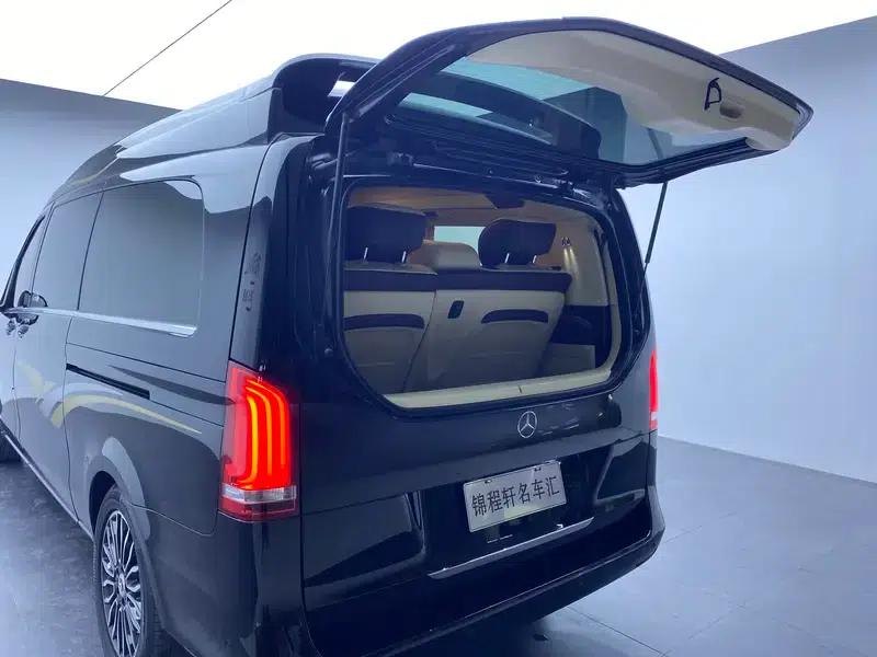 Mercedes-Benz V-Class 2018 V 260 L Premium Extended Edition (China VI Emission Standard) — миниатюра 13