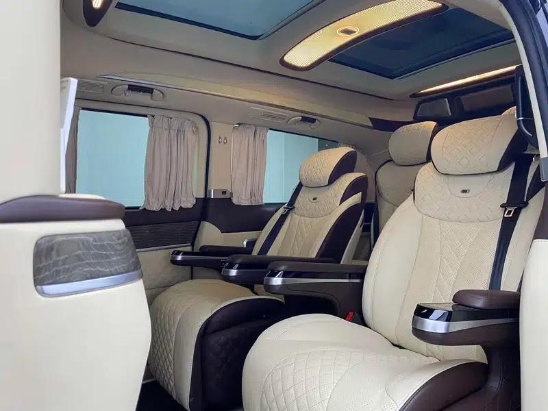 Mercedes-Benz V-Class 2018 V 260 L Premium Extended Edition (China VI Emission Standard) — миниатюра 21