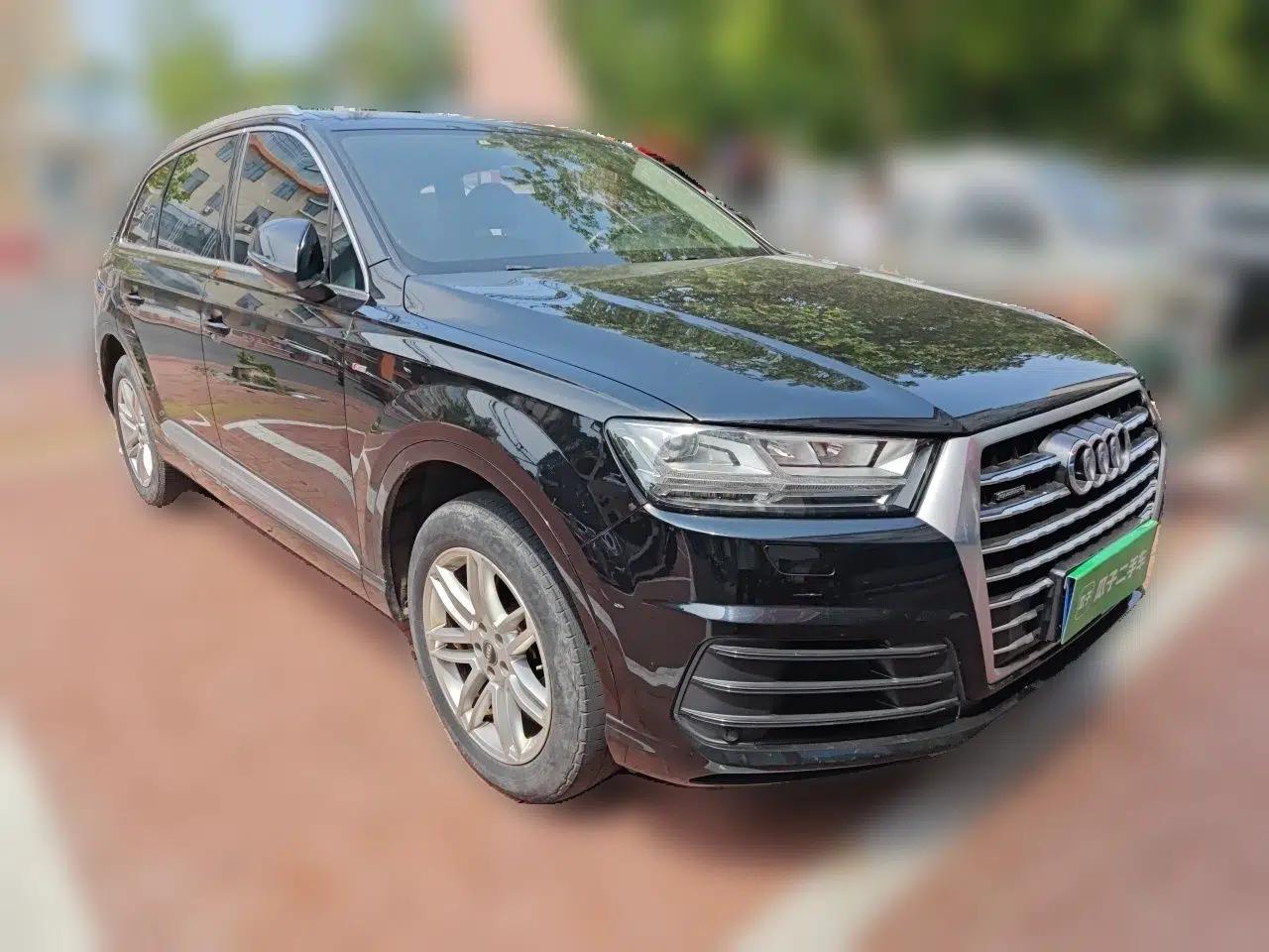 Audi Q7 2016 40 TFSI S line Sport Edition — миниатюра 3