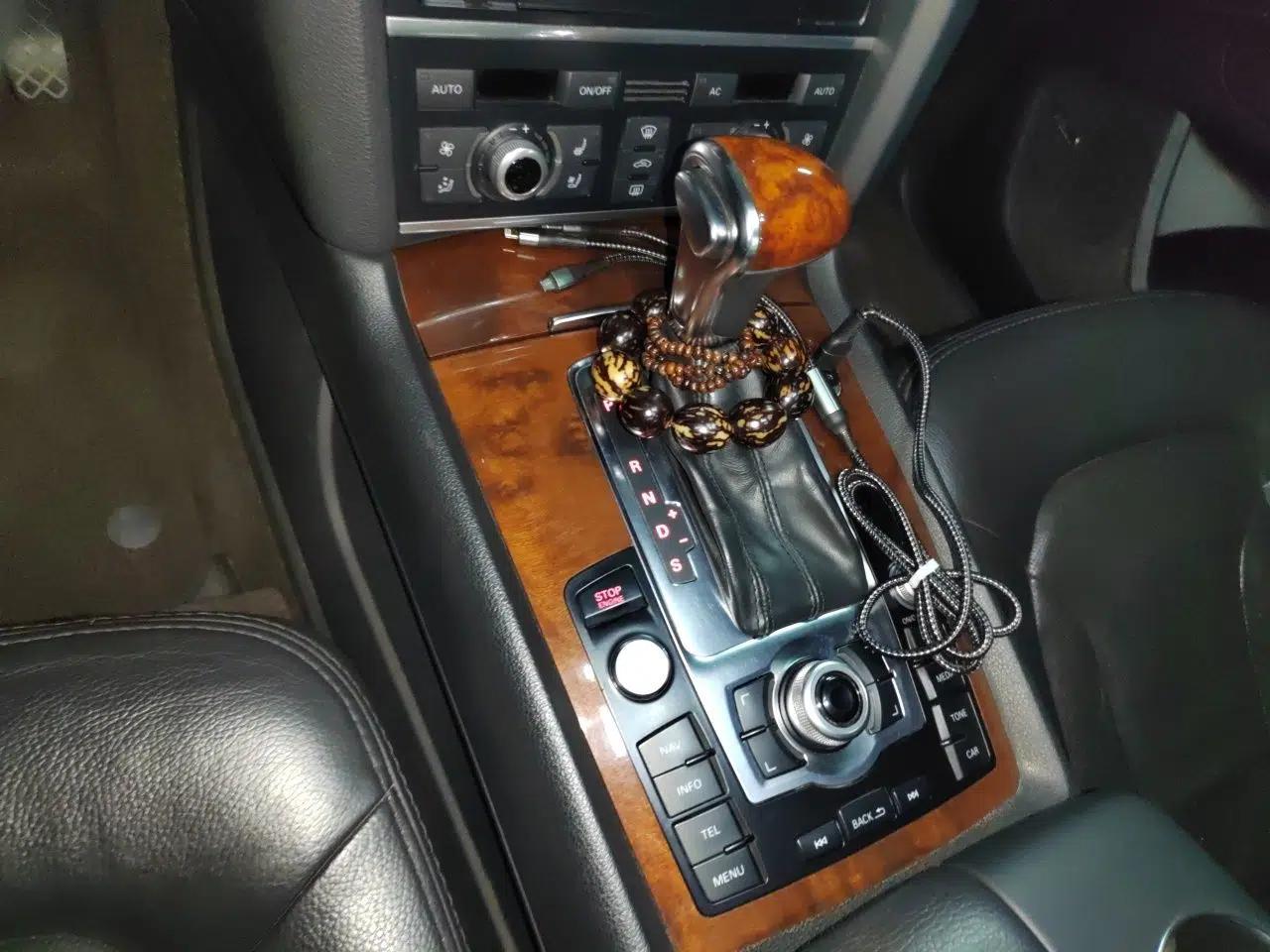 Audi Q7 2012 3.0 TFSI Comfort Model (200kW) — миниатюра 14