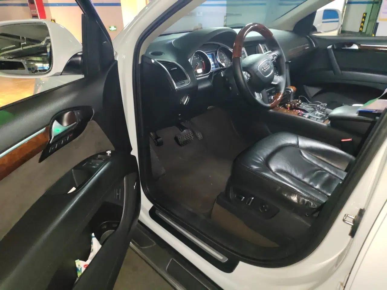 Audi Q7 2012 3.0 TFSI Comfort Model (200kW) — миниатюра 16