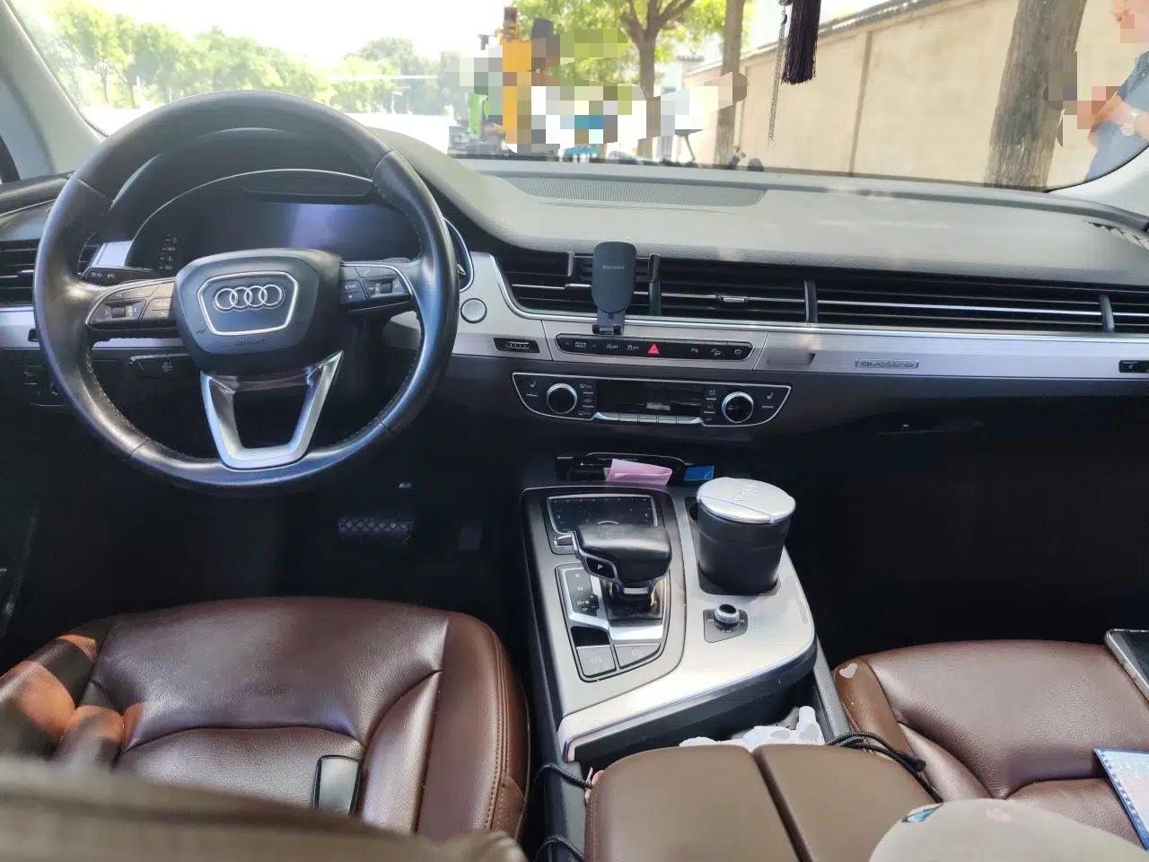 Audi Q7 2016 40 TFSI Comfort Model — миниатюра 9