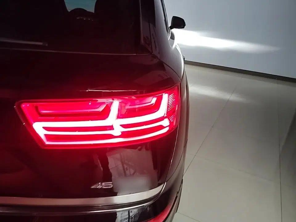 Audi Q7 2018 45 TFSI Technology Edition — миниатюра 9