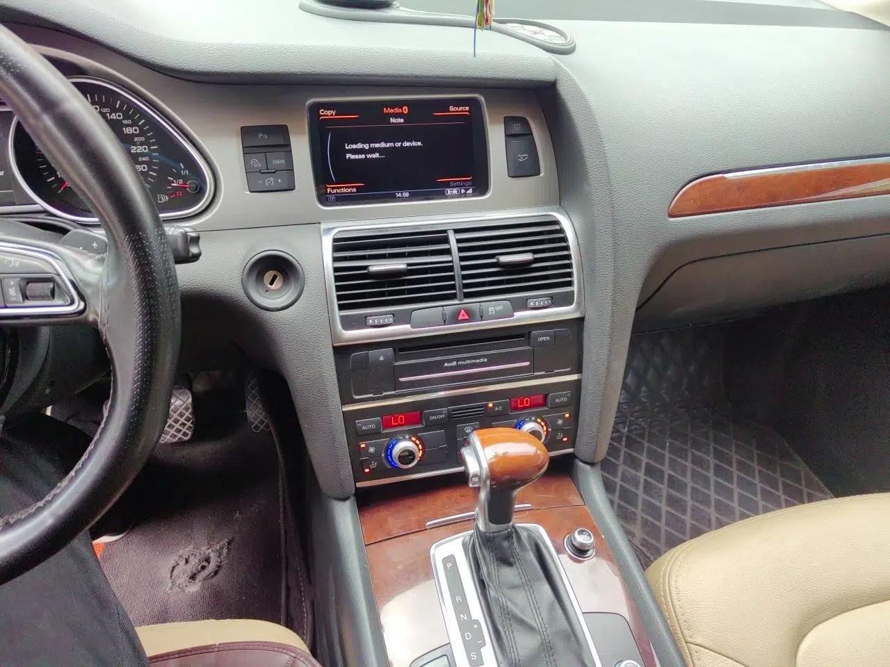 Audi Q7 2014 35 TFSI Sport Edition — миниатюра 13