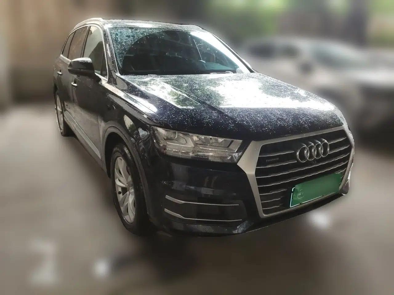 Audi Q7 2018 40 TFSI Comfort Model — миниатюра 3