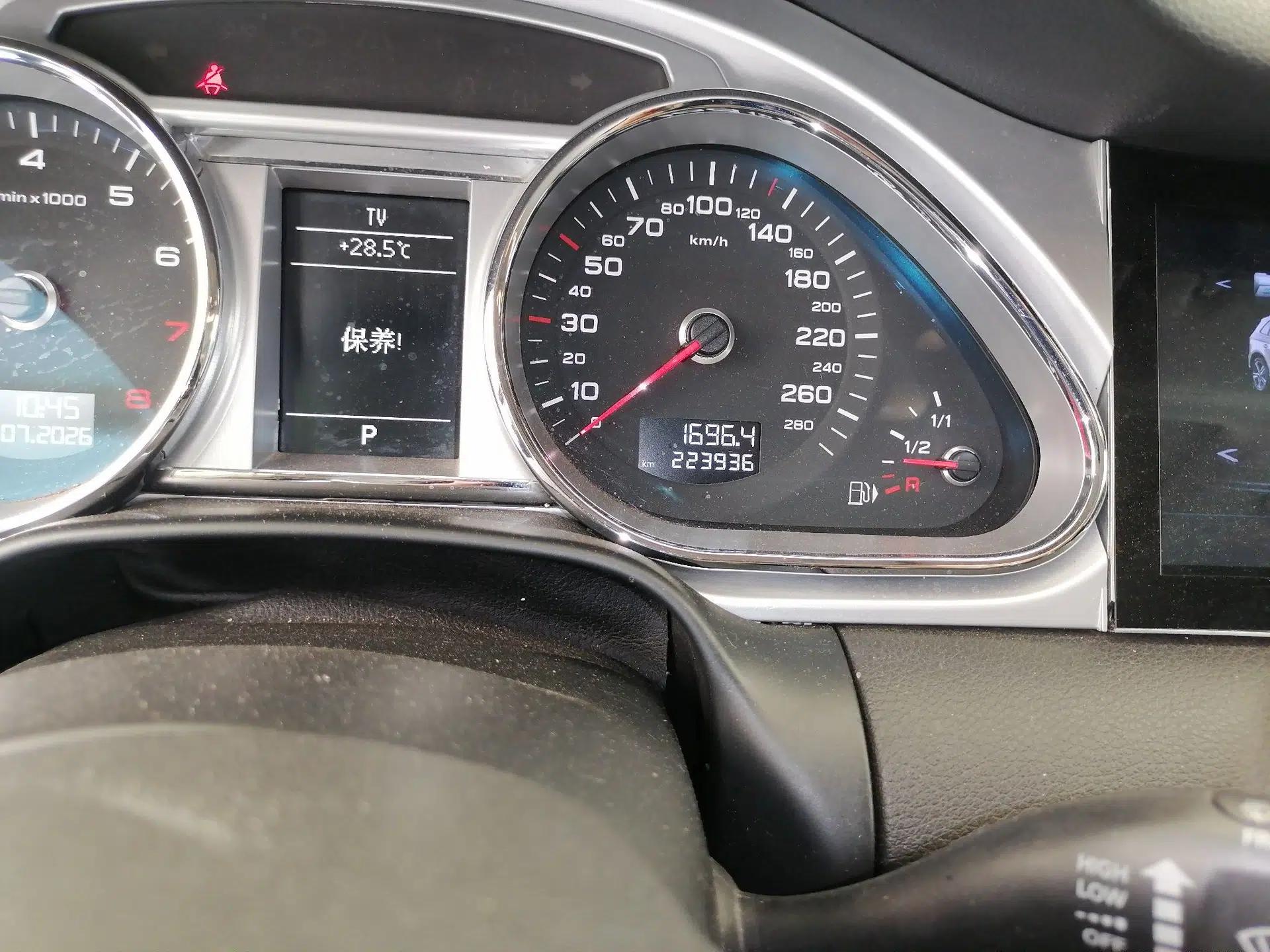Audi Q7 2011 Audi Q7, Automatic, 3.0T, 7-Seater, Parallel Import — миниатюра 12