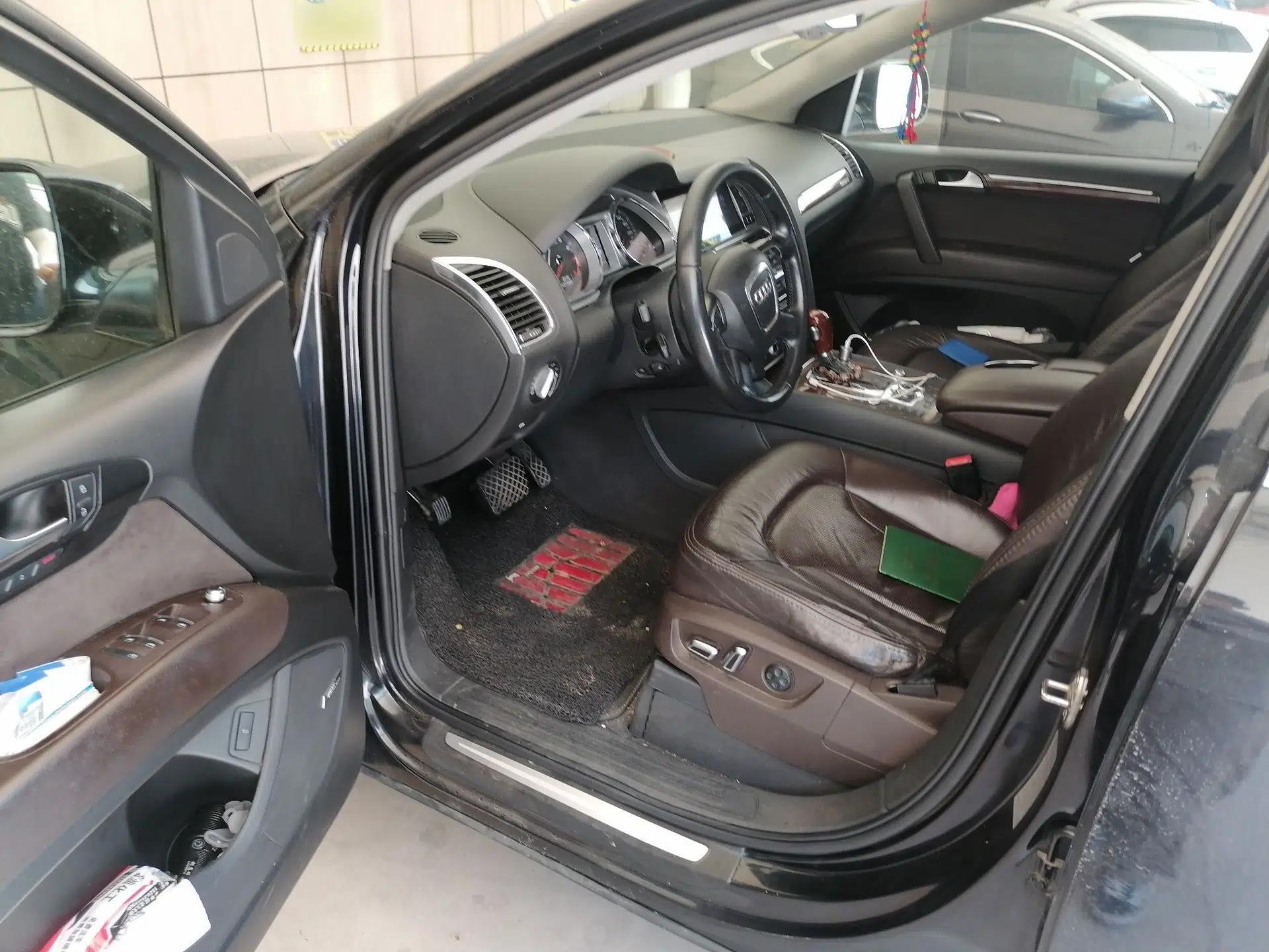 Audi Q7 2011 Audi Q7, Automatic, 3.0T, 7-Seater, Parallel Import — миниатюра 16