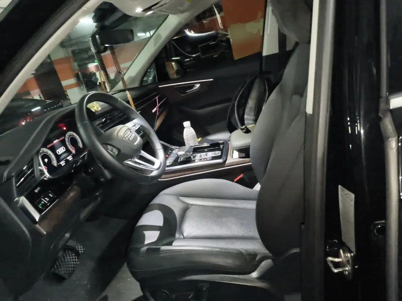 Audi Q7 2023 55 TFSI quattro S line Sport Edition — миниатюра 15