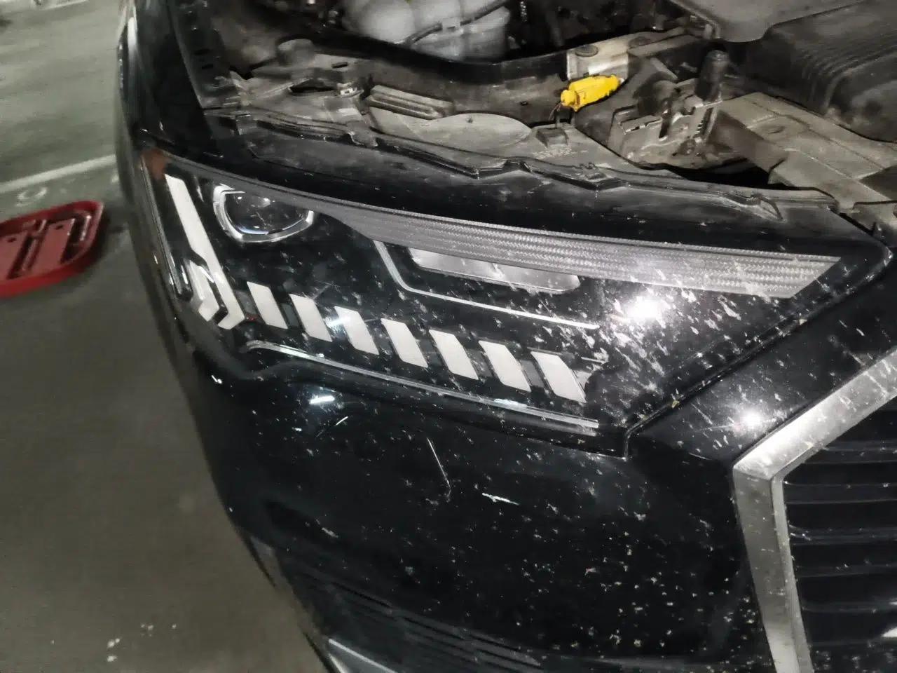 Audi Q7 2023 55 TFSI quattro S line Sport Edition — миниатюра 7