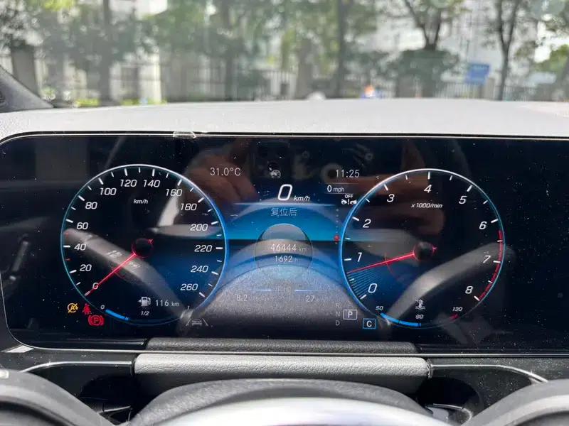 2023 Mercedes-Benz GLA 220 — миниатюра 10