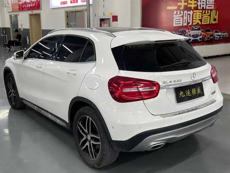 2015 Mercedes-Benz GLA 200 Fashion Edition — миниатюра 4