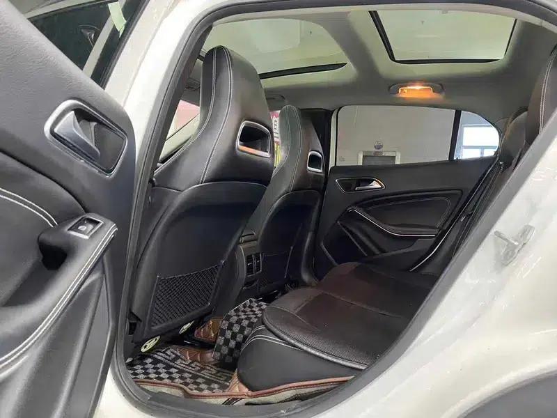 2015 Mercedes-Benz GLA 200 Fashion Edition — миниатюра 9
