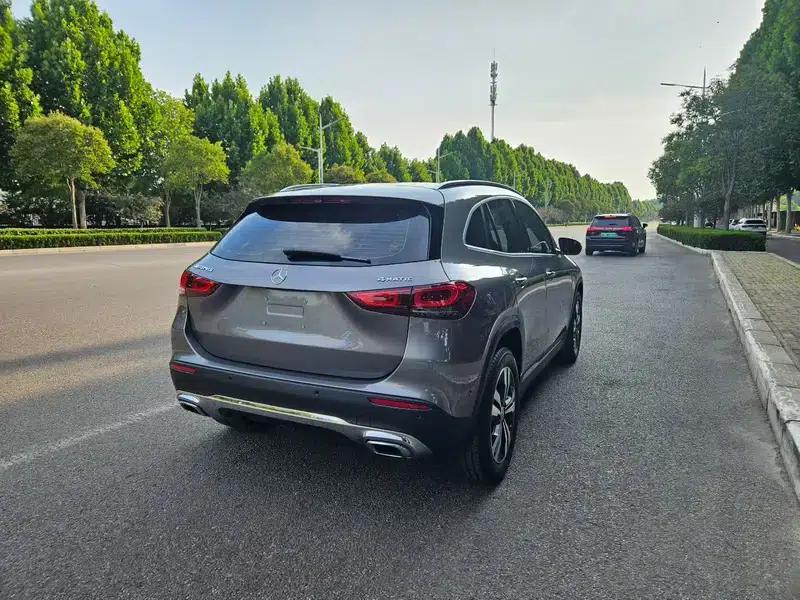 2020 Mercedes-Benz GLA 200 — миниатюра 3