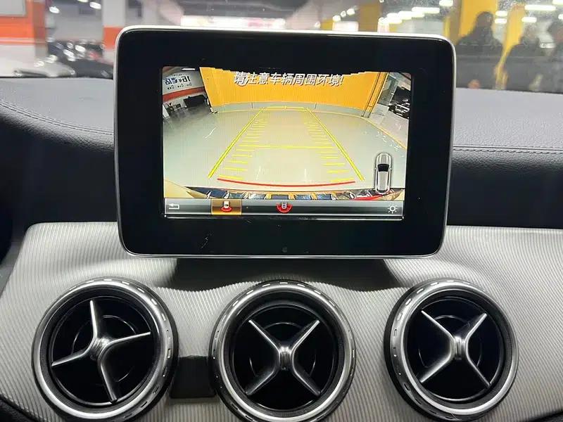 2016 Mercedes-Benz GLA 200 Fashion Edition — миниатюра 21