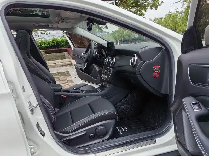 2017 Mercedes-Benz GLA 200 Dynamic — миниатюра 9