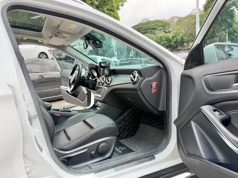 2018 Mercedes-Benz GLA 200 Dynamic — миниатюра 14