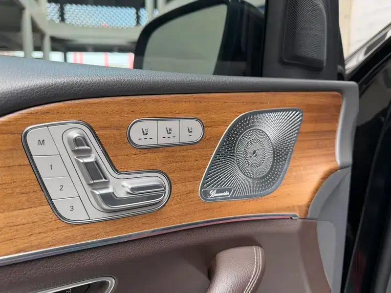 2020 Mercedes-Benz GLS 450 4MATIC (US Spec) — миниатюра 6