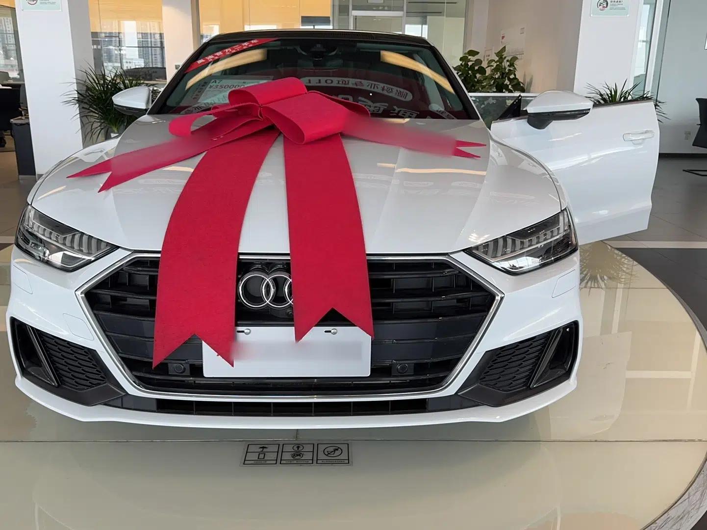 Audi A7 2023 45 TFSI Prestige Edition — миниатюра 2