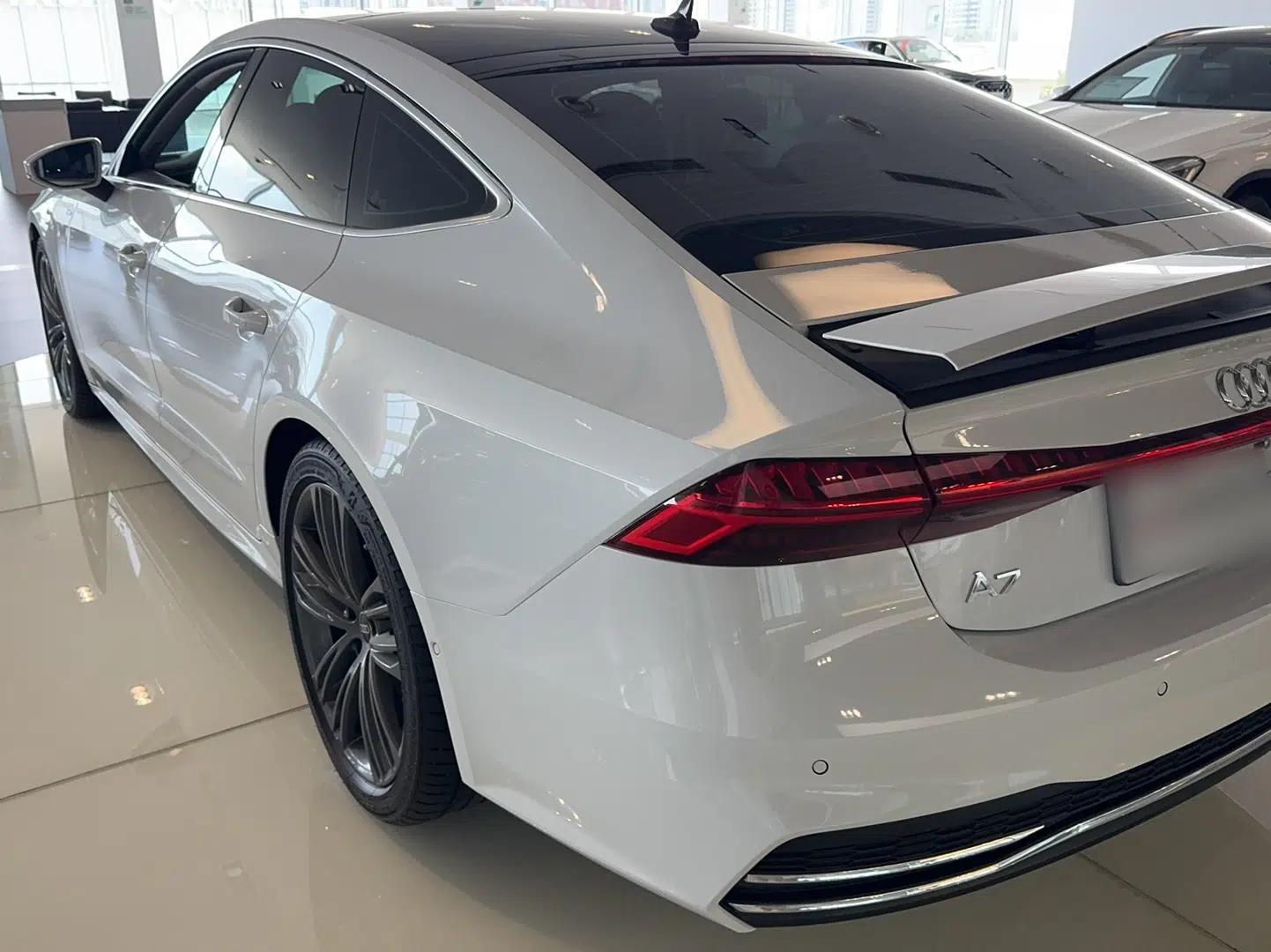 Audi A7 2023 45 TFSI Prestige Edition — миниатюра 4