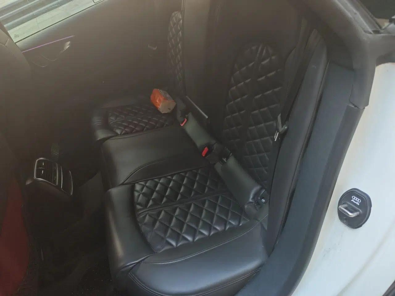 Audi A7 2012 3.0TFSI quattro Comfort Edition — миниатюра 17