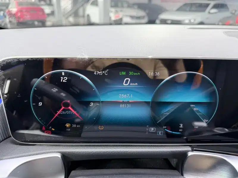 2020 Mercedes-Benz GLB 180 Dynamic — миниатюра 10