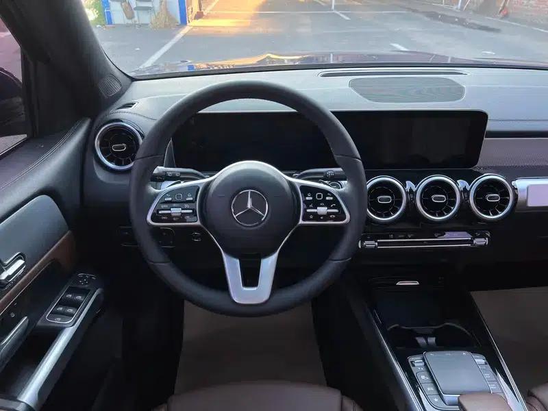 2021 Mercedes-Benz GLB 180 Fashion Edition — миниатюра 11