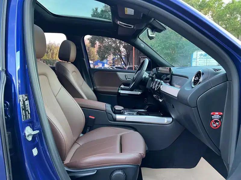 2021 Mercedes-Benz GLB 180 Fashion Edition — миниатюра 17