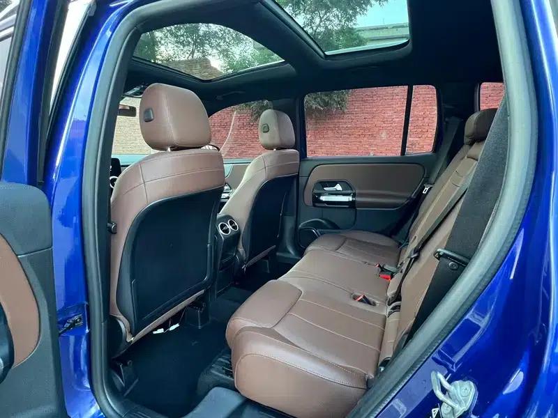2021 Mercedes-Benz GLB 180 Fashion Edition — миниатюра 18
