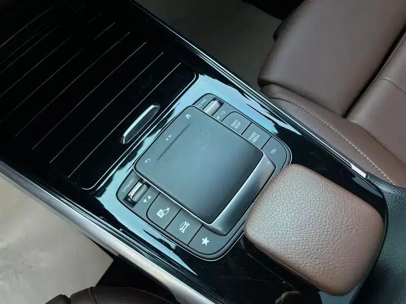 2021 Mercedes-Benz GLB 180 Fashion Edition — миниатюра 8