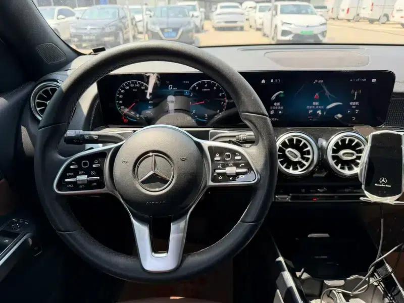 2021 Mercedes-Benz GLB 180 Dynamic — миниатюра 7