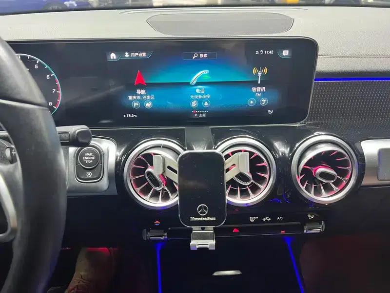 Mercedes-Benz GLB 2020 Fashion Edition — миниатюра 21