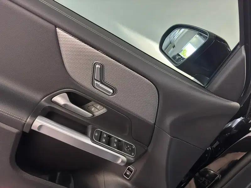 Mercedes-Benz GLB 2024 Facelift GLB 200 Dynamic — миниатюра 13