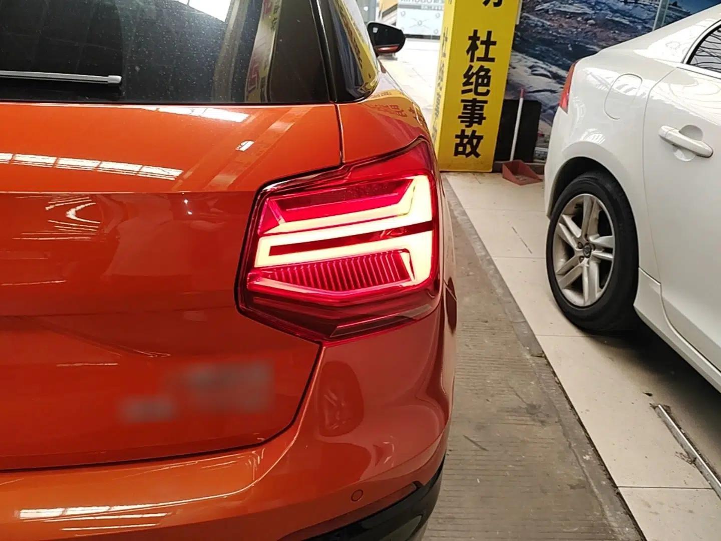 Audi Q2L 2018 35 TFSI Fashion Dynamic Version China VI Emission Standard — миниатюра 9