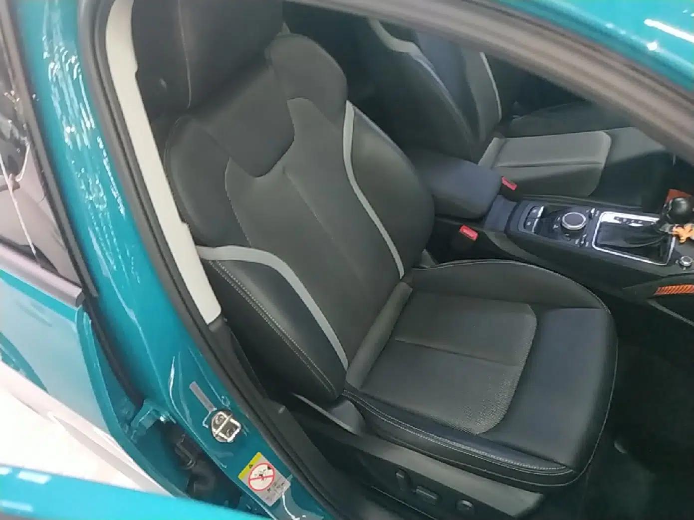 Audi Q2L 2020 35 TFSI Fashion Dynamic Model — миниатюра 19